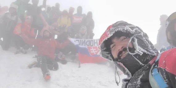 Eksi 40 Derecede Ağrı Dağı Zirvesine Tırmandılar