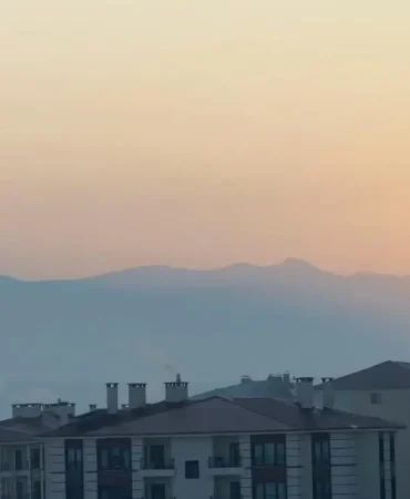 Ağrı’da dondurucu soğukta gün batımı