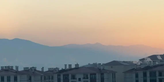 Ağrıda dondurucu soğukta gün batımı