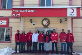 Ağrı Kızılay Aşevinde her gün binlerce kişiye sıcak yemek
