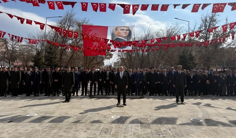 Ağrı’da duygu dolu 18 Mart anması