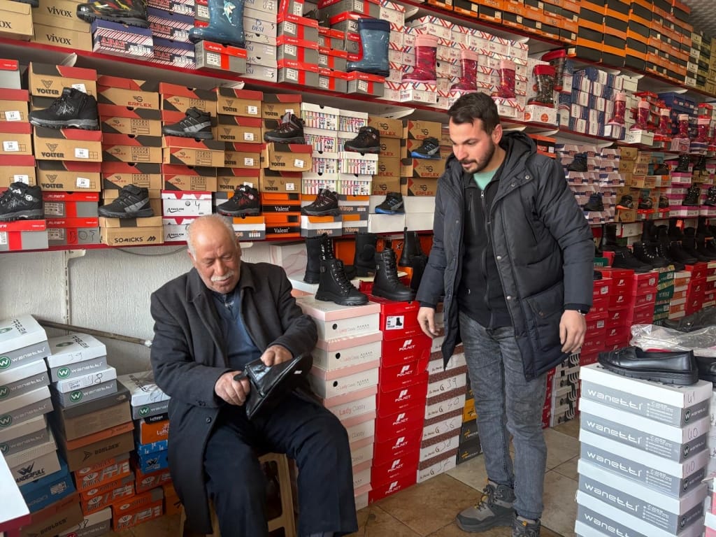 Ağrı'da kış gelince mest satışları artıyor